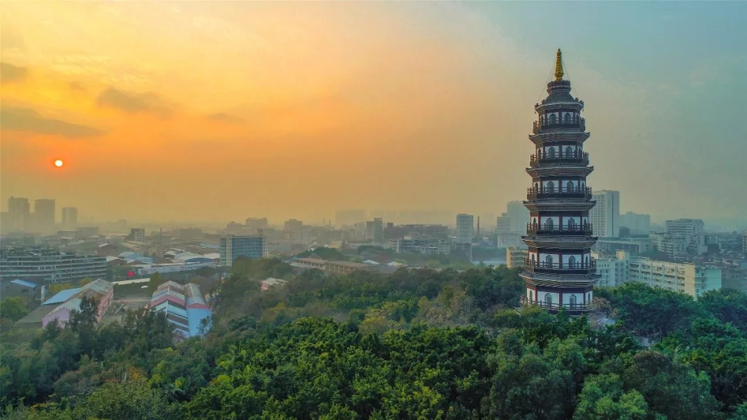 200年南国陶都“夜明珠”今日再现荣光！宝峰塔亮灯仪式全球直播！